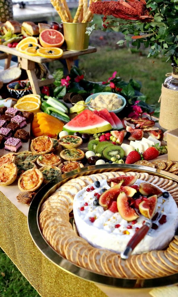 Beautifully presented food catering platter by Affi-Plaas Guest House for weddings, celebrations, corporate events and private functions in Redelinghuys.